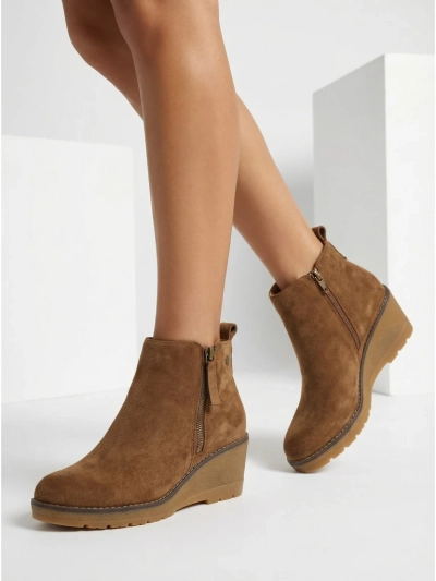 Zarrico női bokacsizma éktalpon