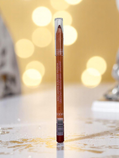 Rummal átitatott Ajakrúzs ceruza