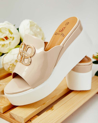 Royalfashion Lakkozott női flip-flop a Sailla oldalon