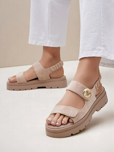 Royalfashion Callista bézs női platform szandál velúrból