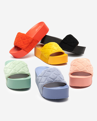 Zöld női steppelt szandál a Koriner platformon - Lábbeli