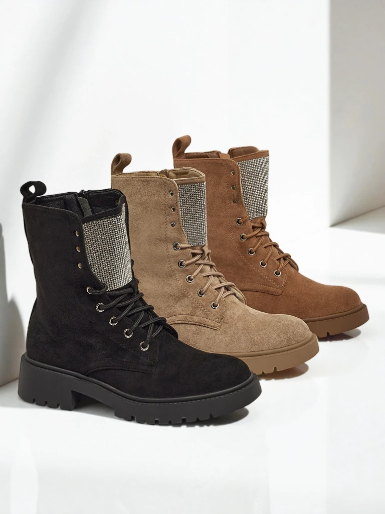 Ferlyne öko velúr fűzős női bokacsizma