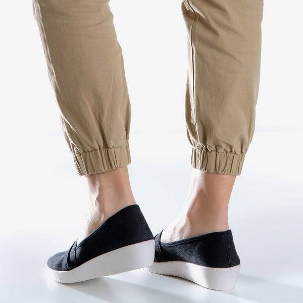 OUTLET Fekete balerinák az éken Biella - Cipők