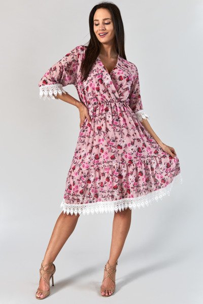 Różowa sukienka midi w kwiaty - Odzież