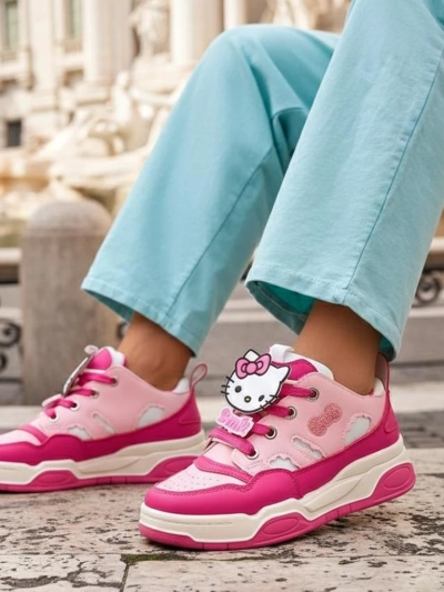 Royalfashion női sportcipők vastag talpon Velocity