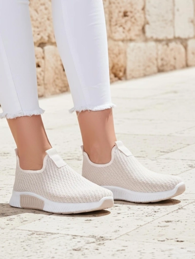 Eulalia Slip-On bézs női sneakerek lapos sarkú szövet nyári tavaszi
