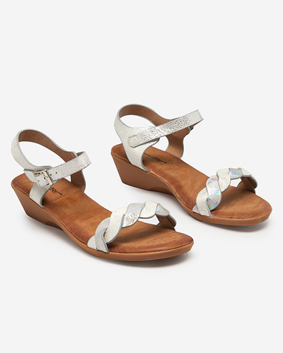 Ezüst női szandál holografikus betétekkel Neluna - Cipők