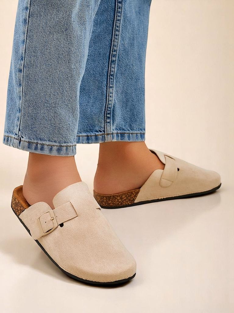 Royalfashion Zárt női papucsok Zanbelo