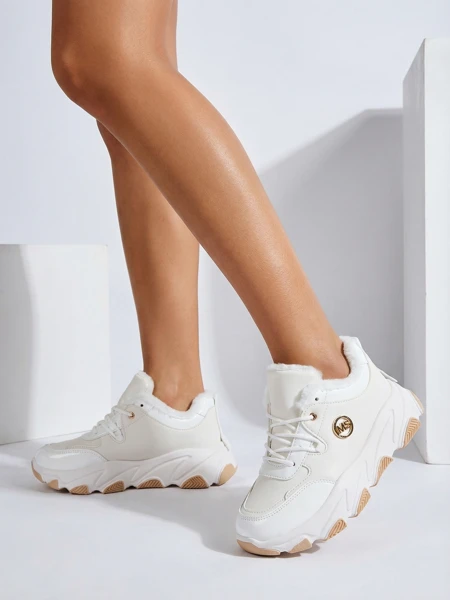 Royalfashion Női szigetelt tornacipő Caroz