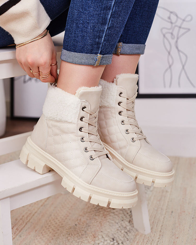 Royalfashion Bézs női szigetelt trapper csizma Hogenaf