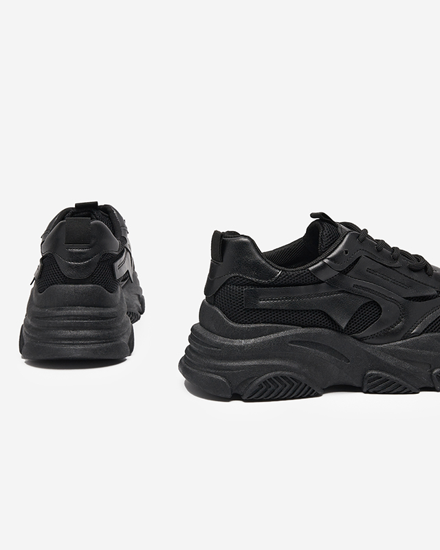 Fekete női sportcipő masszív Okis talpon - Lábbeli