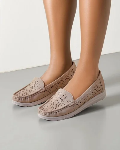 Royalfashion Fúrttal készült női mokaszin Besset