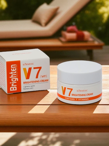 Arcápoló krém 7 vitamin komplexszel