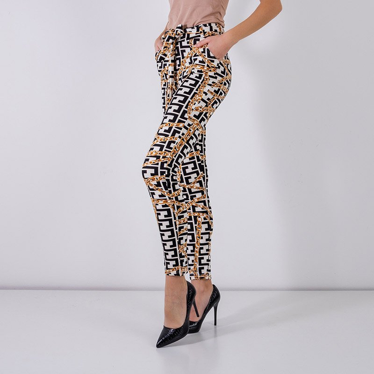 Fekete női nadrág nyomtatással - Ruházat