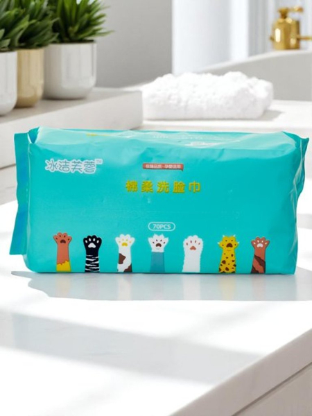 Pamut nedves törlőkendő 70 db.