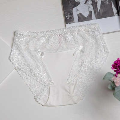 Fehér csipke női bugyi PLUS SIZE - Fehérnemű