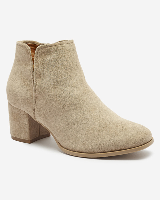 Bézs színű női kivágott posztócsizma Amalan- Lábbeli