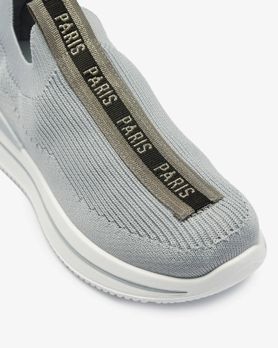Női sportcipő szürke betűs felirattal Cerppa- Footwear