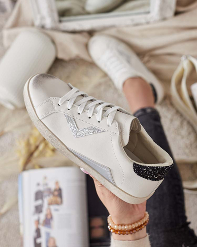 Royalfashion Női sportos tornacipő díszítéssel Ginn