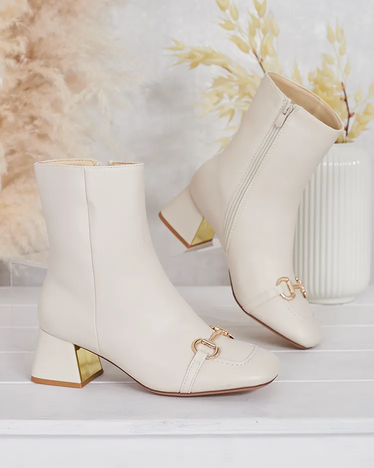 Royalfashion Női alacsony tűsarkú csizma Fezii