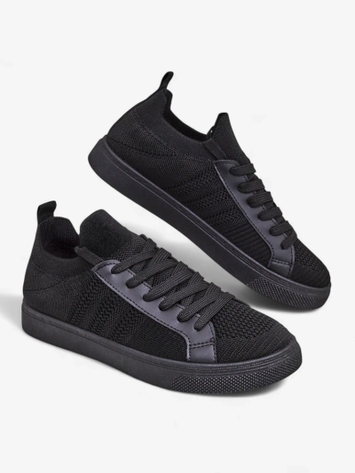 Damskie sneakersy Livia Nero – czarne tenisówki z tkaniny i ekoskóry na płaskiej podeszwie