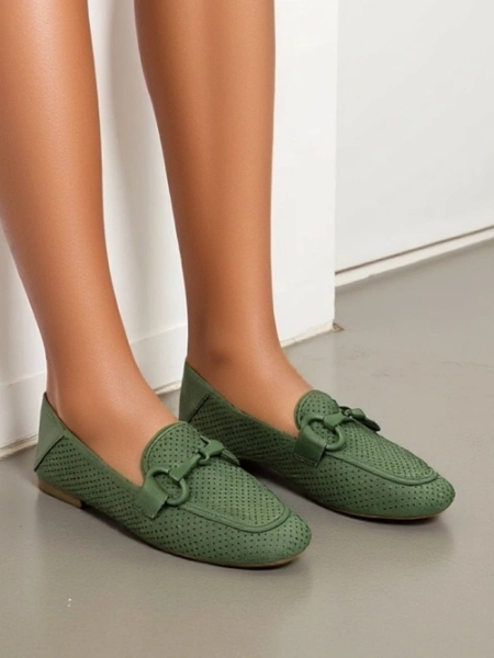 Royalfashion Női perforált mokaszin Laamba