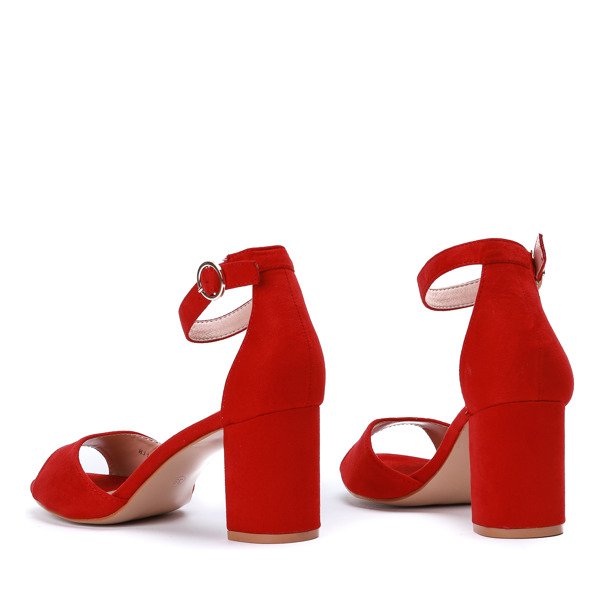 Czerwone sandały z eko - zamszu na słupku Arrietty - Obuwie