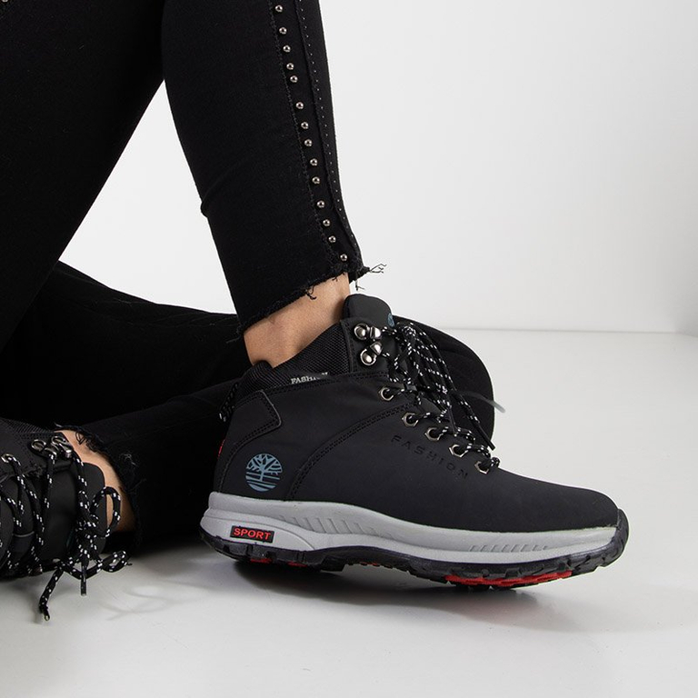 Fekete női szigetelt hócsizma Emeralda - Lábbeli