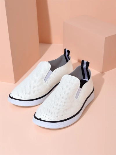 Royalfashion Női perforált sportcipő Musio
