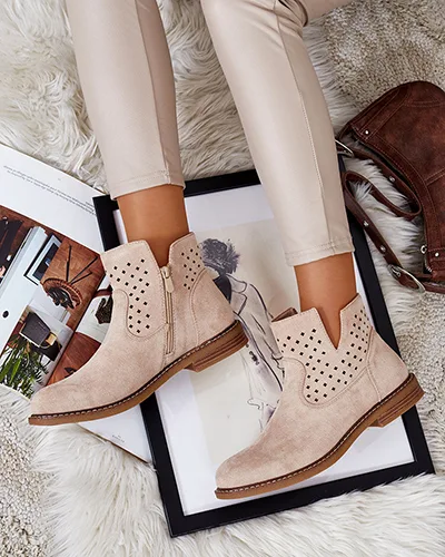 Royalfashion Világosbarna női Rito csizma