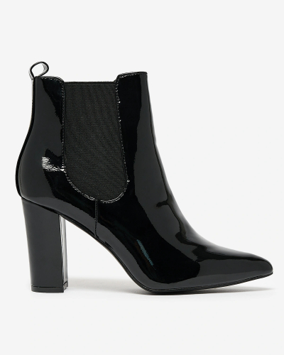 Royalfashion Fekete női Lady Jeny tűsarkú csizma