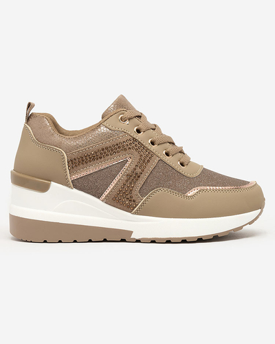 Royalfashion Női sportos tornacipő platformon Lacyrllia