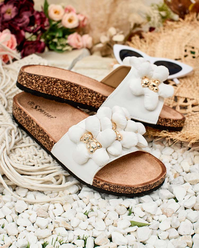 Royalfashion Női flip-flop arany mackókkal és virágokkal Isaralle