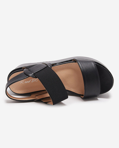 OUTLET Fekete női magas eco bőr szandál Kosall- Footwear