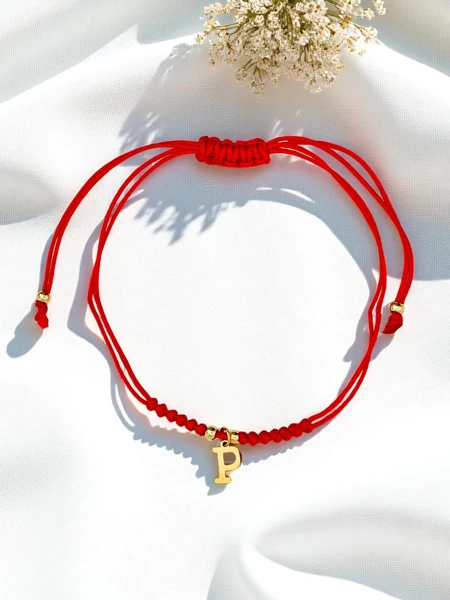 Női karkötő P betűvel Petit Charm