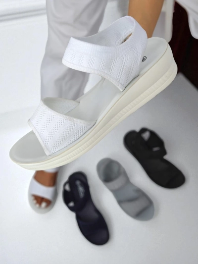 Royalfashion női szandál vastagabb talppal Viva Flex II