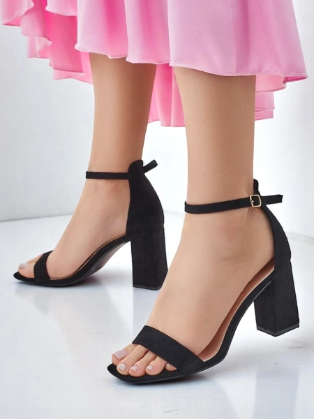 Royalfashion Női öko velúr szandálok Qwadrat