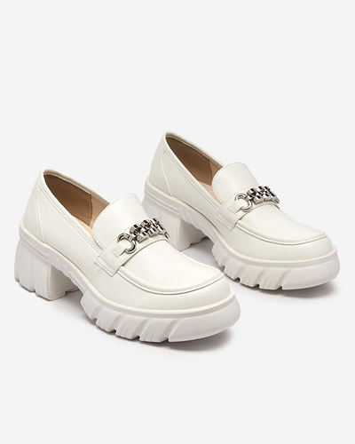 Fehér női cipő masszív Erikela talpon - Lábbeli