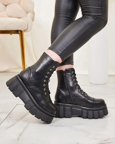 Royalfashion Női fekete platformos baggers csizma Ceminas