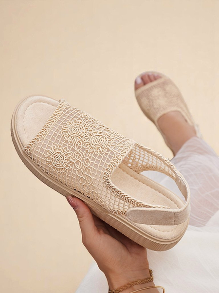 Royalfashion női áttört szandálok Levay felsőrésszel