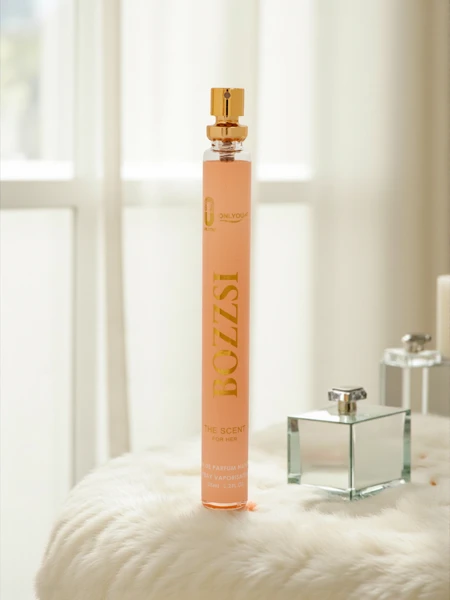 Bozzsi ihlette női Eau de Parfum