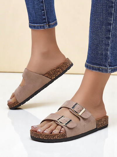 Royalfashion Női szandál csatkákkal Foumy