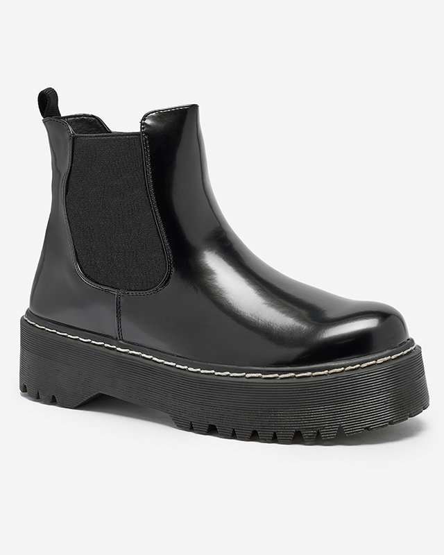 Fekete, vastagabb talpú női bakancs Mallitt- Footwear