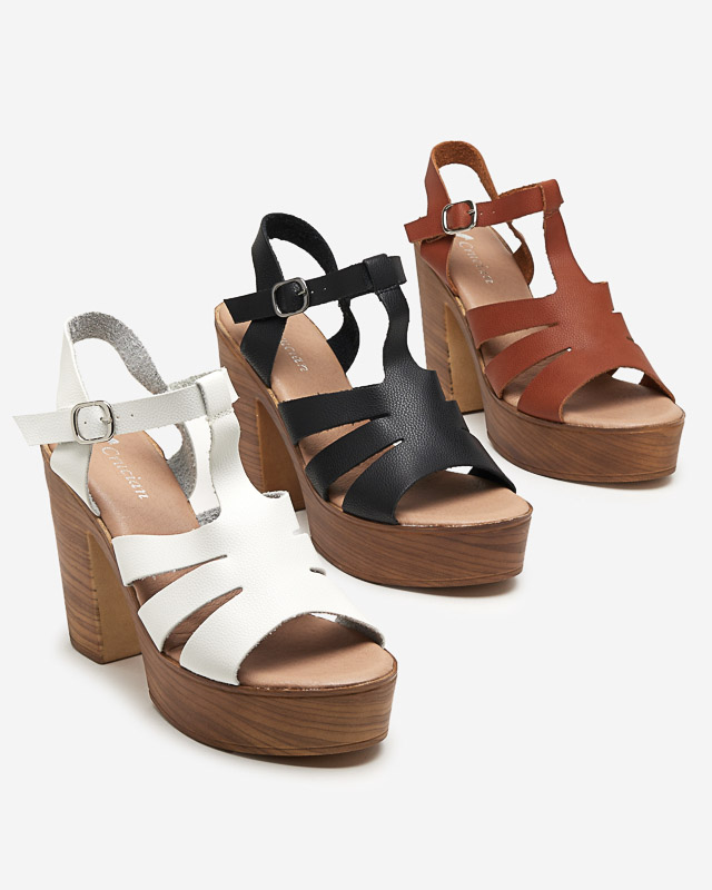 Teve női magas sarkú szandál Mianka - Lábbeli