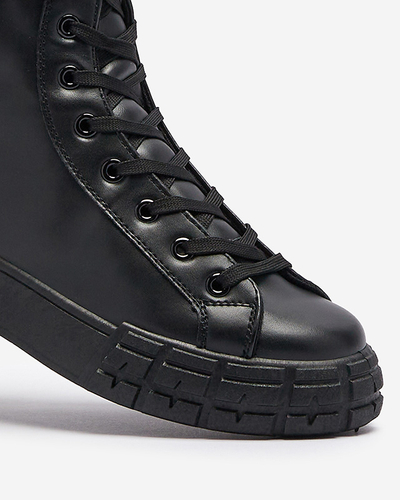 Fekete női sportcipő tasakkal Efiffe- Footwear