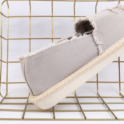 OUTLET Szürke női espadrillák kivágással Riev - Lábbeli