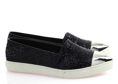 OUTLET Fekete csúszós cipők - Cipők