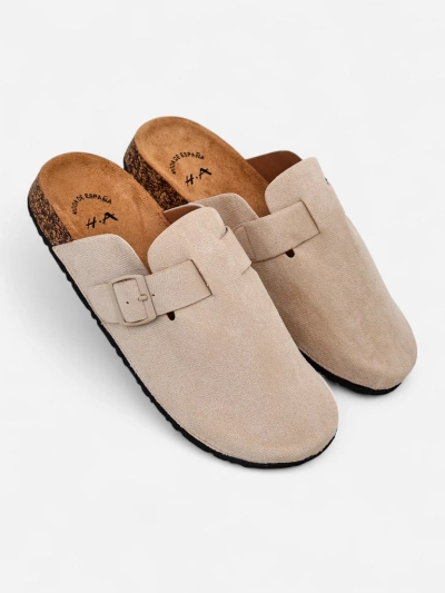 Royalfashion Zárt női papucsok Zanbelo