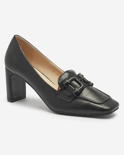 Női mokaszin stílusú cipő fekete színben Mokwell-Footwear