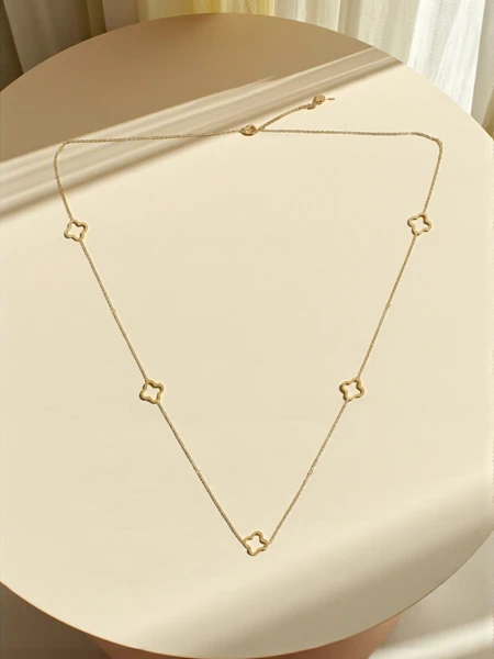 Lira Lariat nyaklánc lóhere motívummal